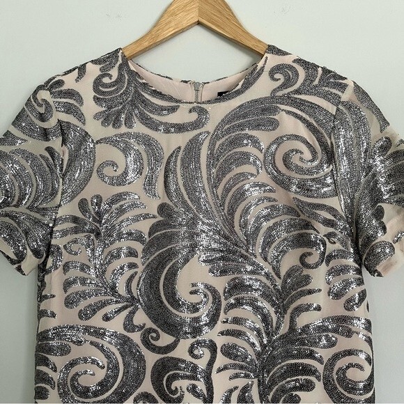 NWT Forever 21 Sequin Short Sleeve Shift Dress, Size S - Picture 3 of 8